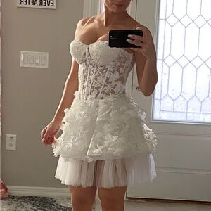 NWT Jovani Sweetheart Floral A-Line Cocktail Dress. Size 4